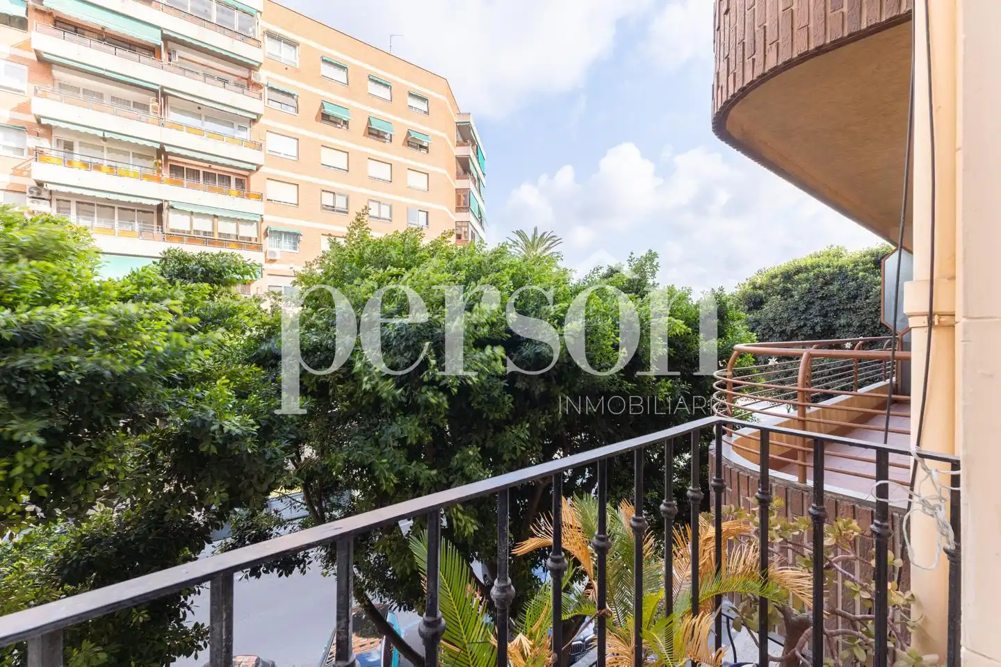 Balcony of Flat for rent in Valencia  with Air Conditioner and Furnished