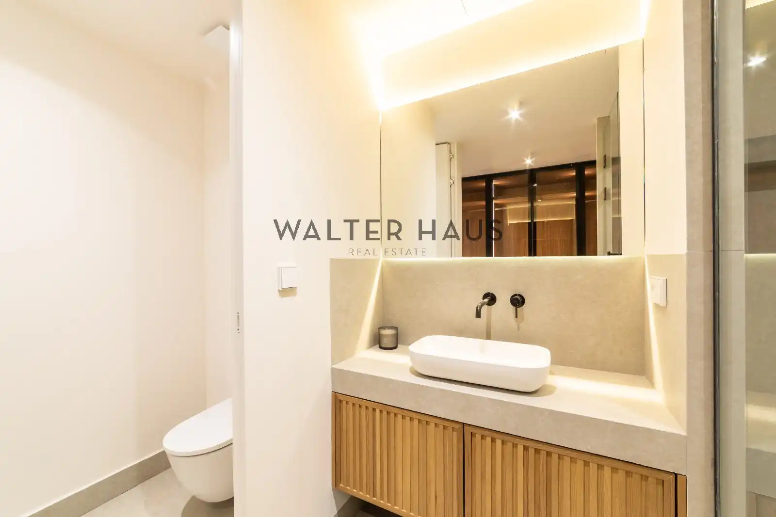 Flat for sale in Calle de Quevedo, Cortes - Huertas