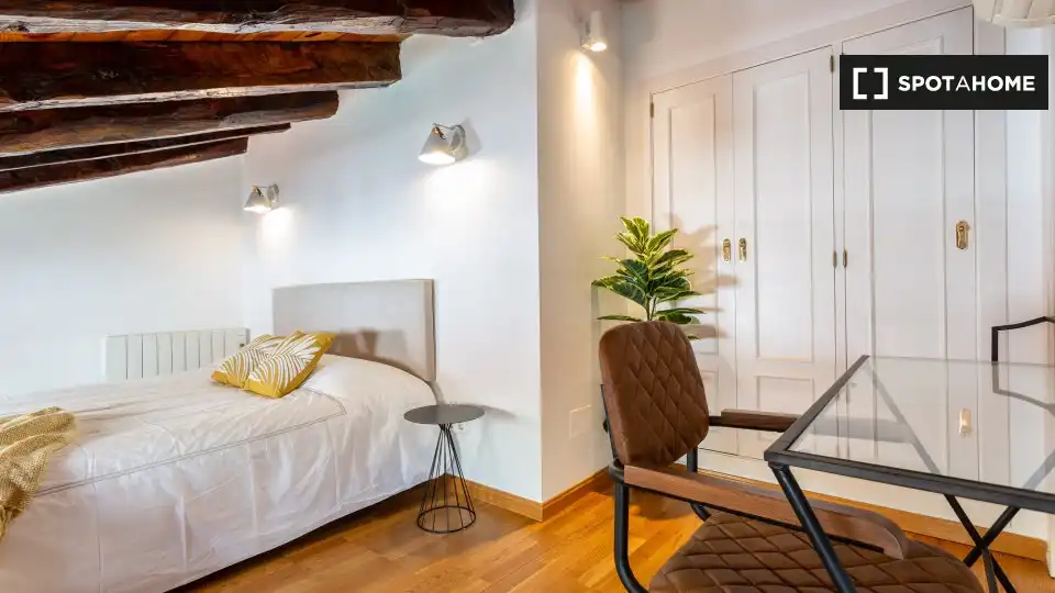 Flat with terrace to rent in Centro, imagen 7