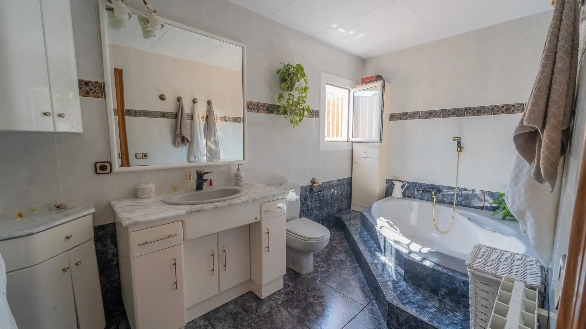 Bathroom of Houses for sale in Pineda de Mar  with Heating, Private garden and Terrace