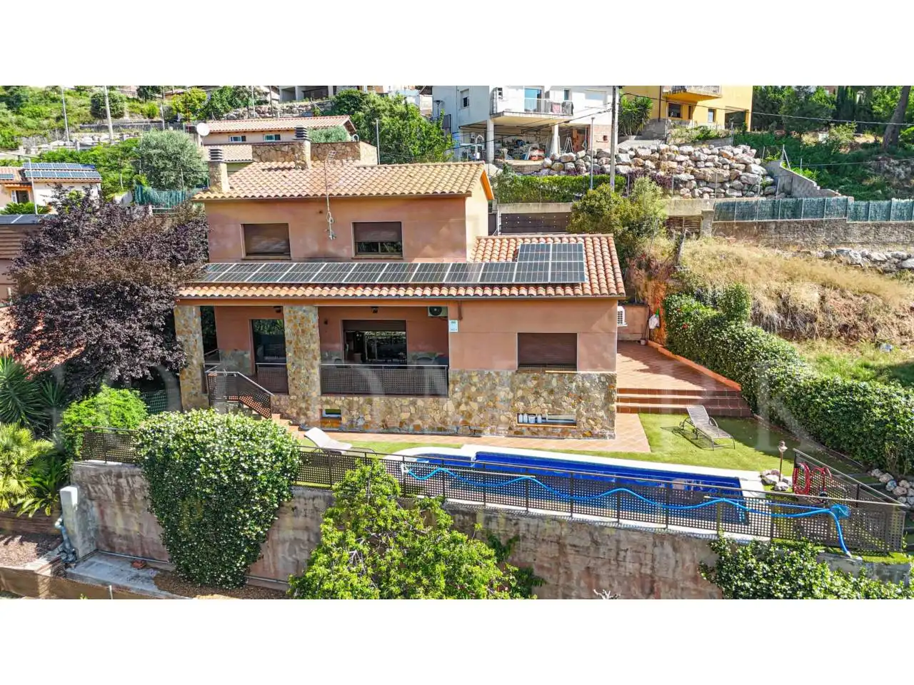 Casa amb piscina en venda a Calle Segre 27, imagen 2