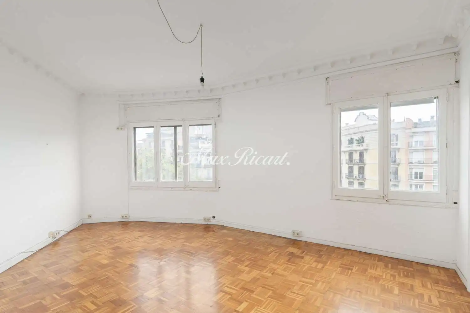 Sala d'estar de Pis en venda en Eixample