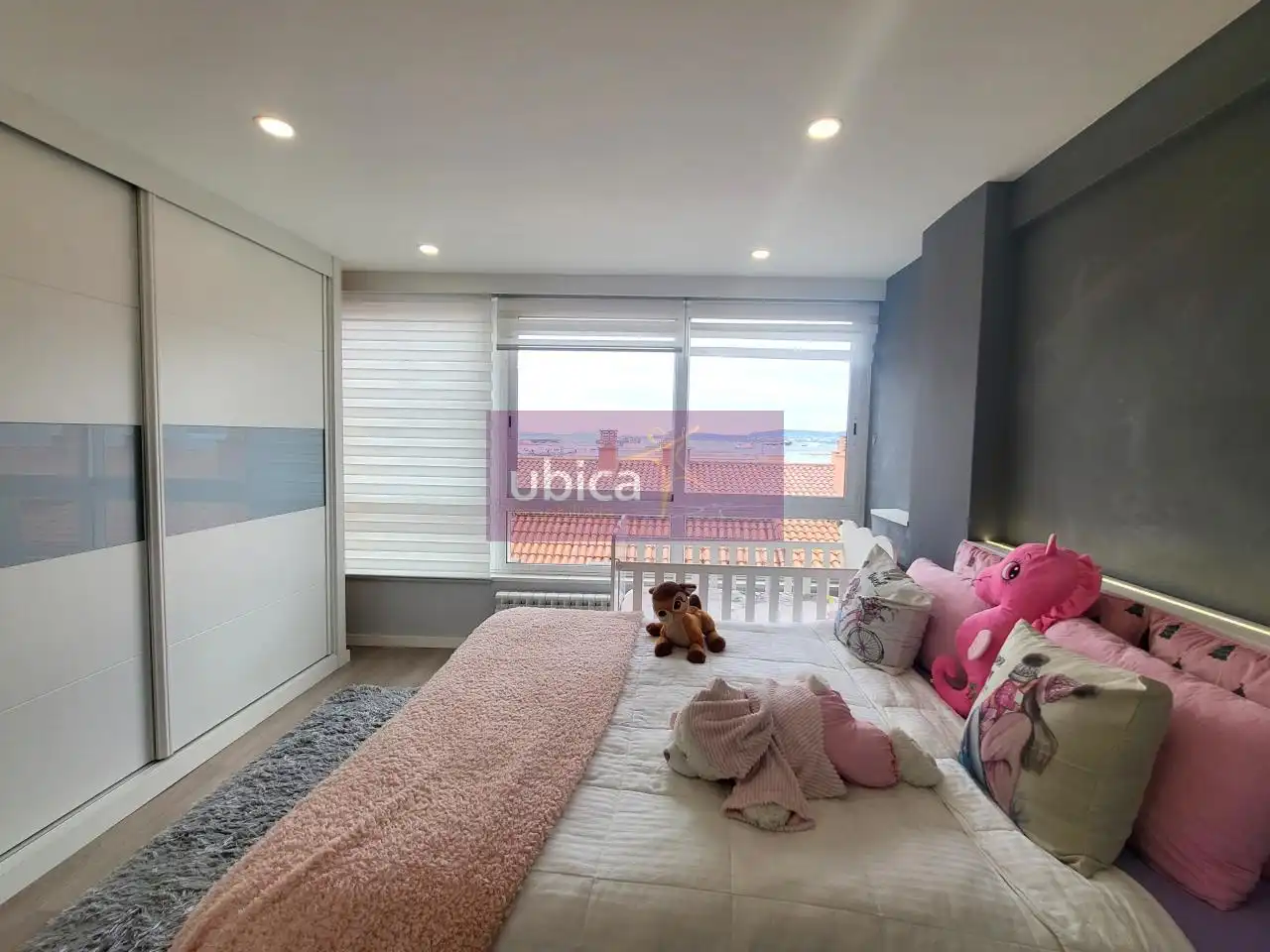 Habitación de Piso en venta en Vigo  con Calefacción y Trastero