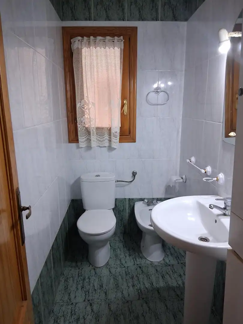 Badezimmer von Wohnung zum Verkauf in Iniesta