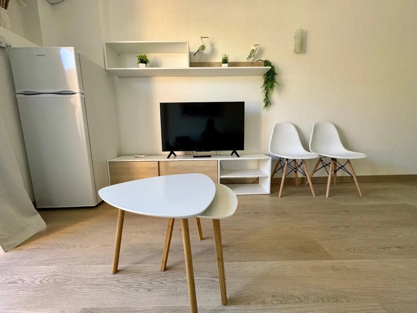 Living room of Study for rent in Torremolinos  with Air Conditioner and Furnished
