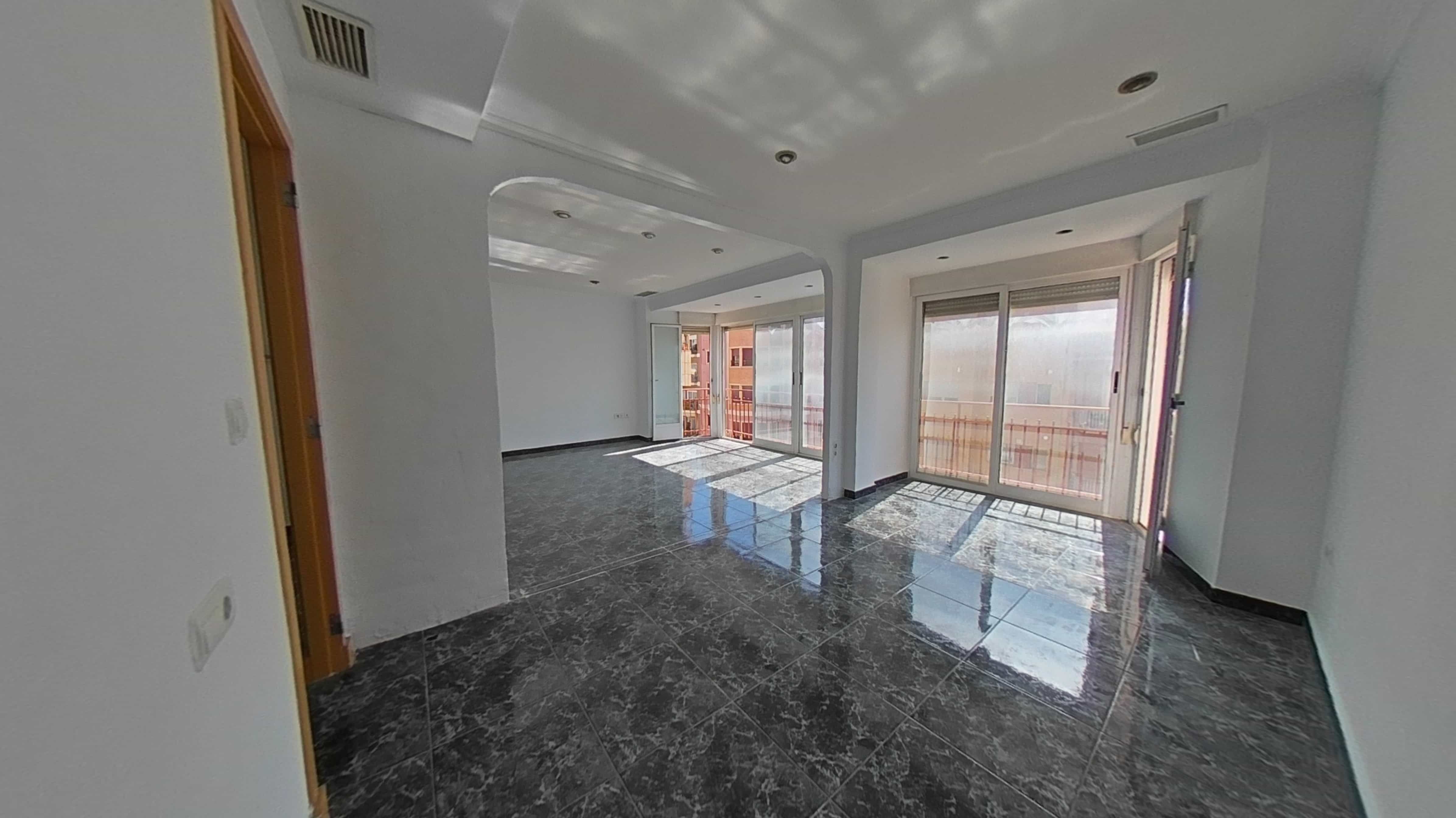 Apartament en venda en Elche / Elx