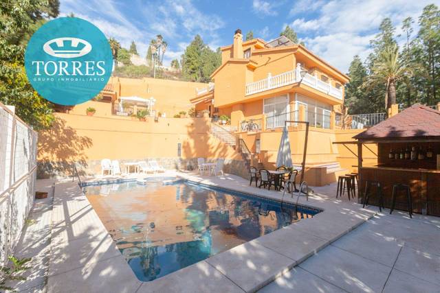 Casa-chalet en Venta en El Atabal