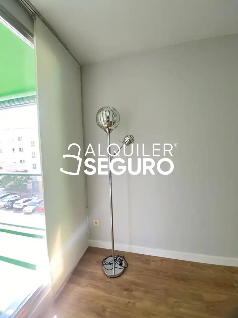 Flat for rent in Madrid  with Air Conditioner, Heating and Terrace