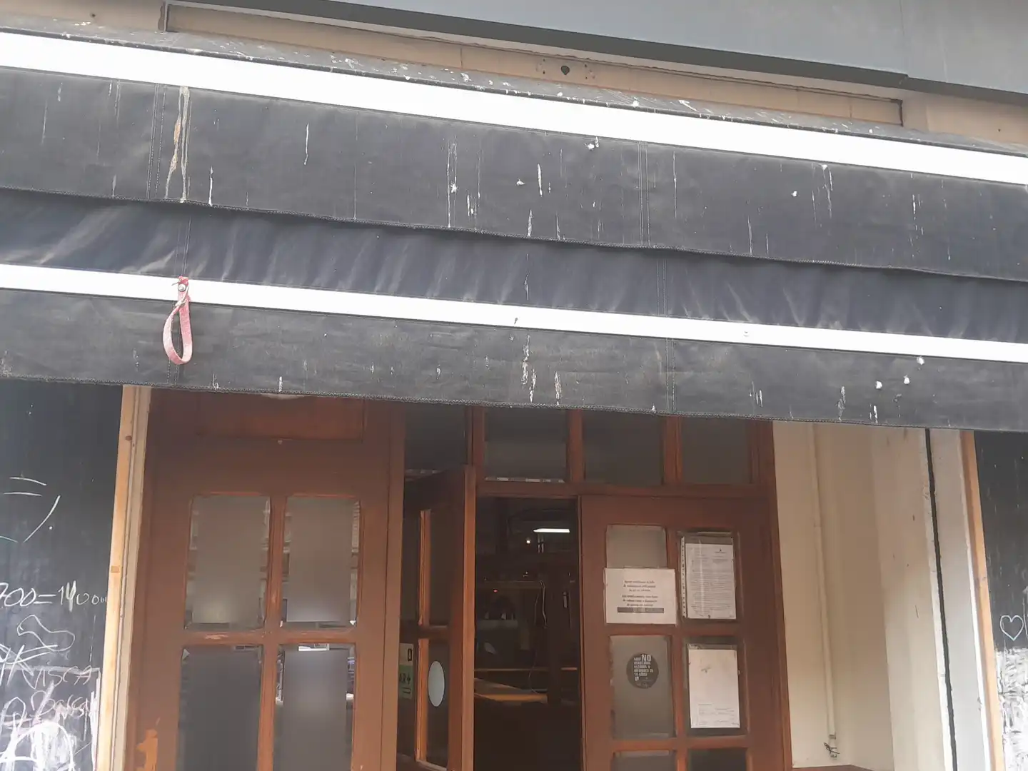 Vista exterior de Local en venta en Valencia con Aire acondicionado