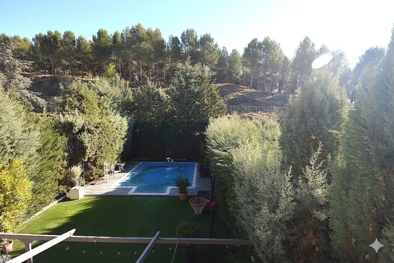 Semi-detached house with pool for sale in Calle de los Eucaliptos, imagen 42