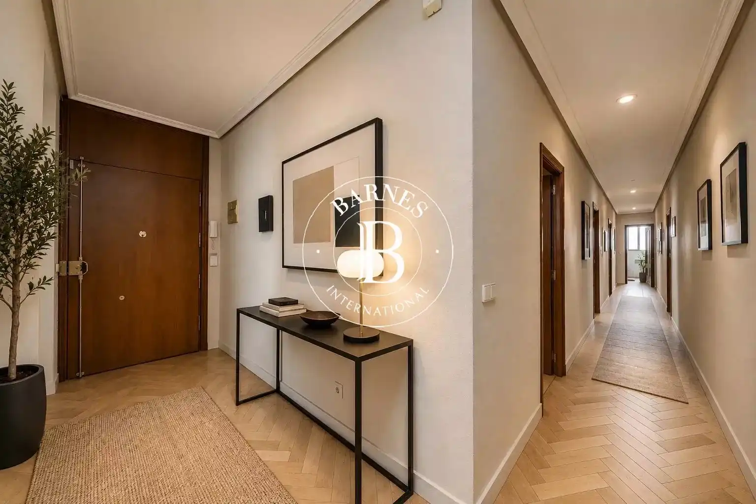 Piso en venta en Madrid con Calefacción y Balcón