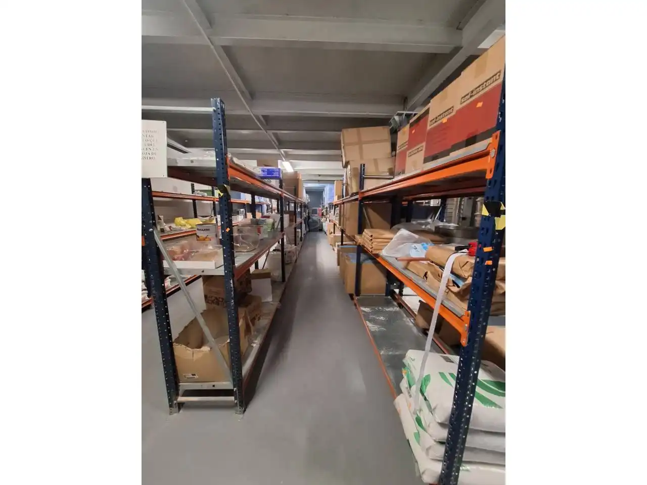 Industrial building for transfer in El Naranjo, imagen 11