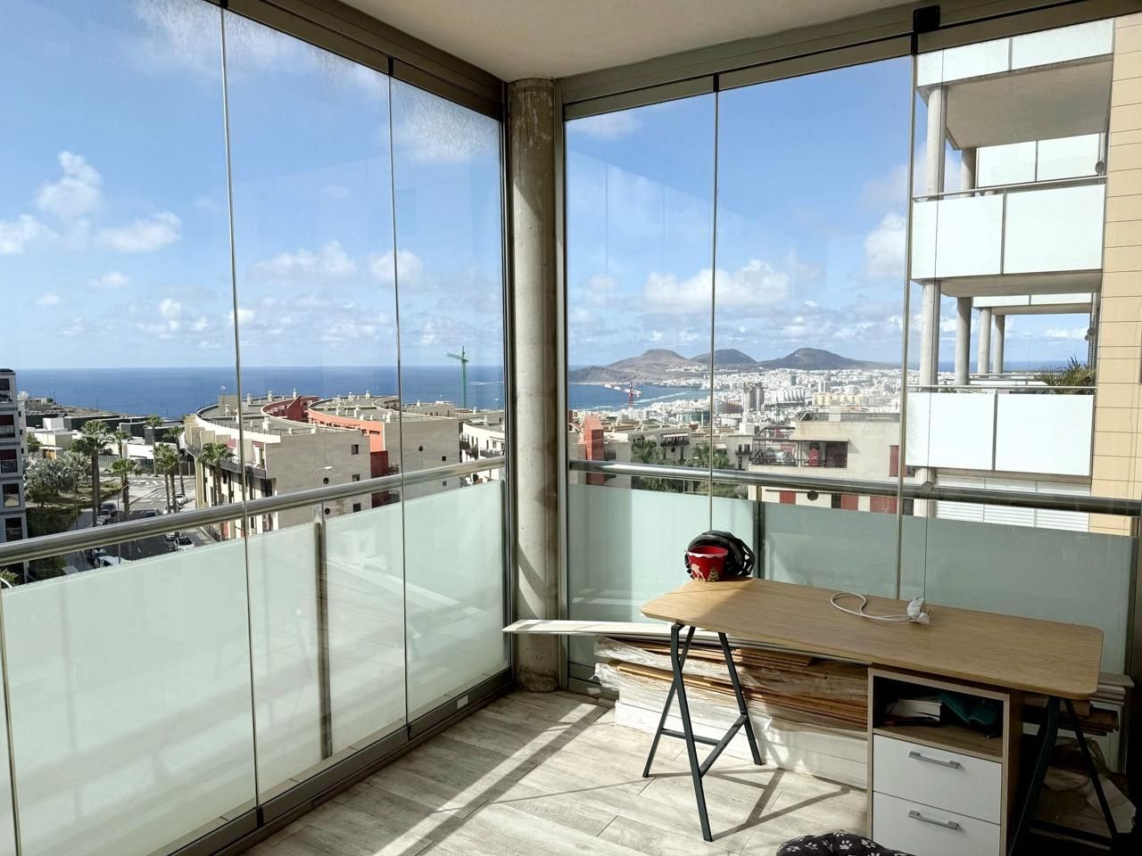 Vista exterior de Pis de lloguer en Las Palmas de Gran Canaria amb Terrassa, Moblat i Piscina comunitària