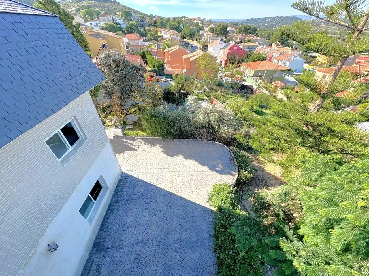 Vista exterior de Casa o chalet en venta en Chiva con Aire acondicionado, Jardín privado y Terraza