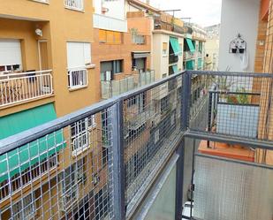 Vista exterior de Pis de lloguer en  Barcelona Capital amb Balcó