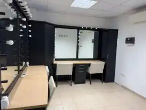 Nave industrial en alquiler en Urbanización Este - Montepríncipe, imagen 6