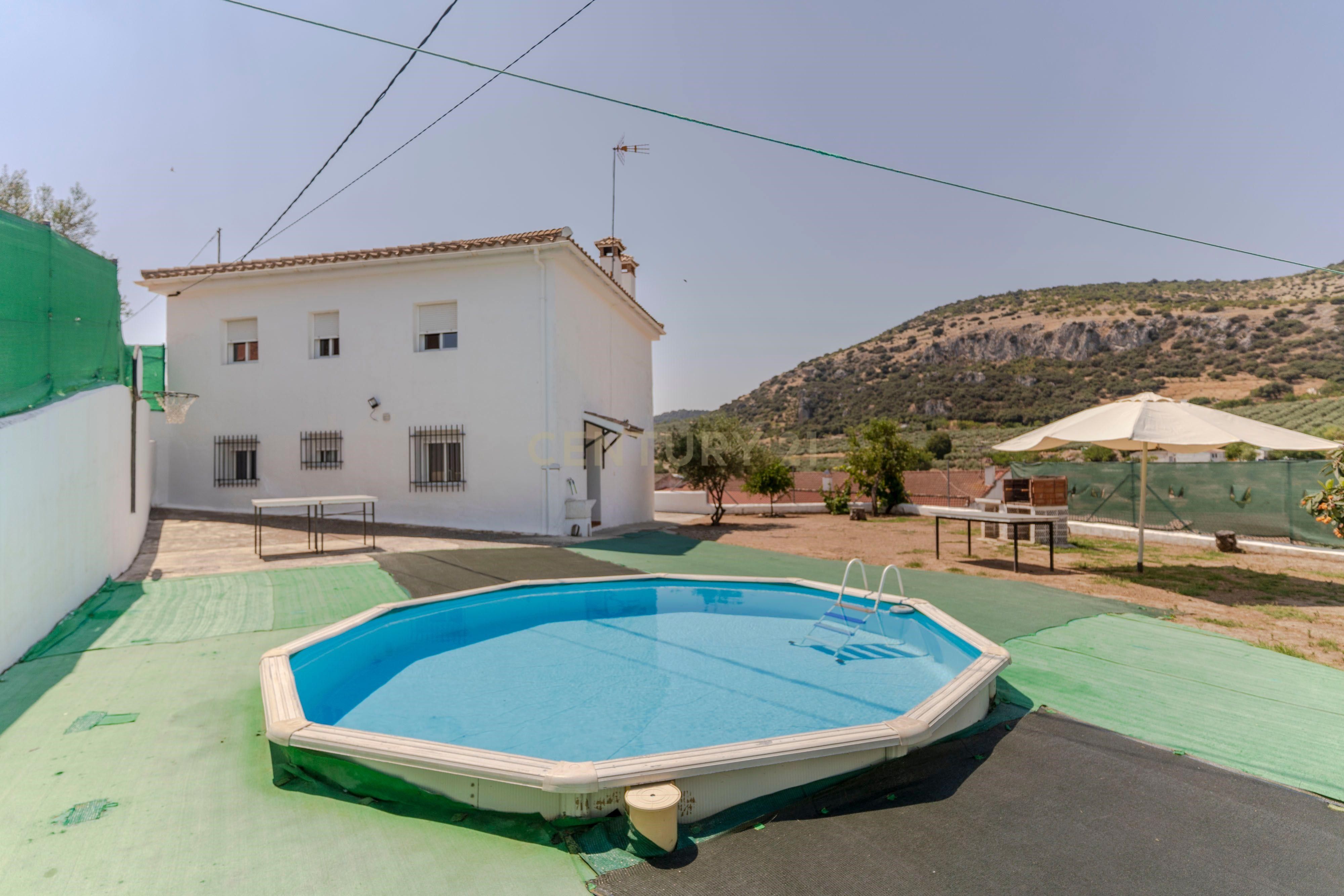 Exterior view of House or chalet for sale in Colomera  with Swimming Pool