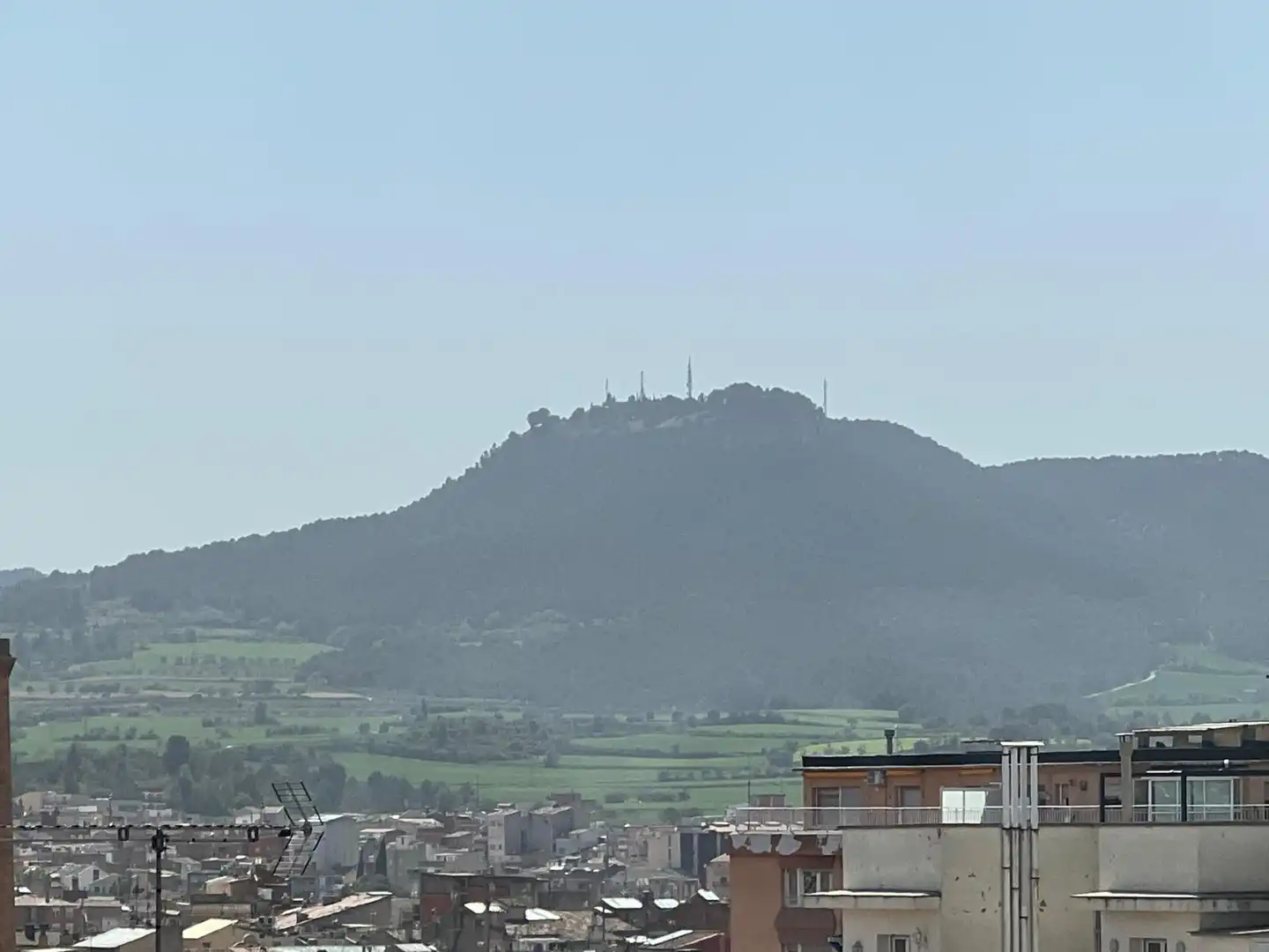 Vista exterior de Piso en venta en Igualada con Aire acondicionado, Calefacción y Terraza