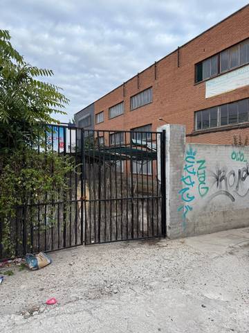 Nave industrial en Venta en  Castilla en Montserrat - Parque Empresarial