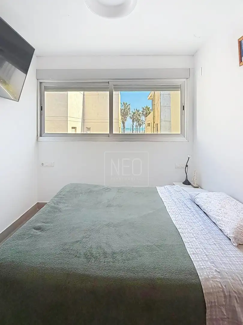 Dormitori de Casa adosada en venda en Daimús amb Aire condicionat, Jardí privat i Terrassa