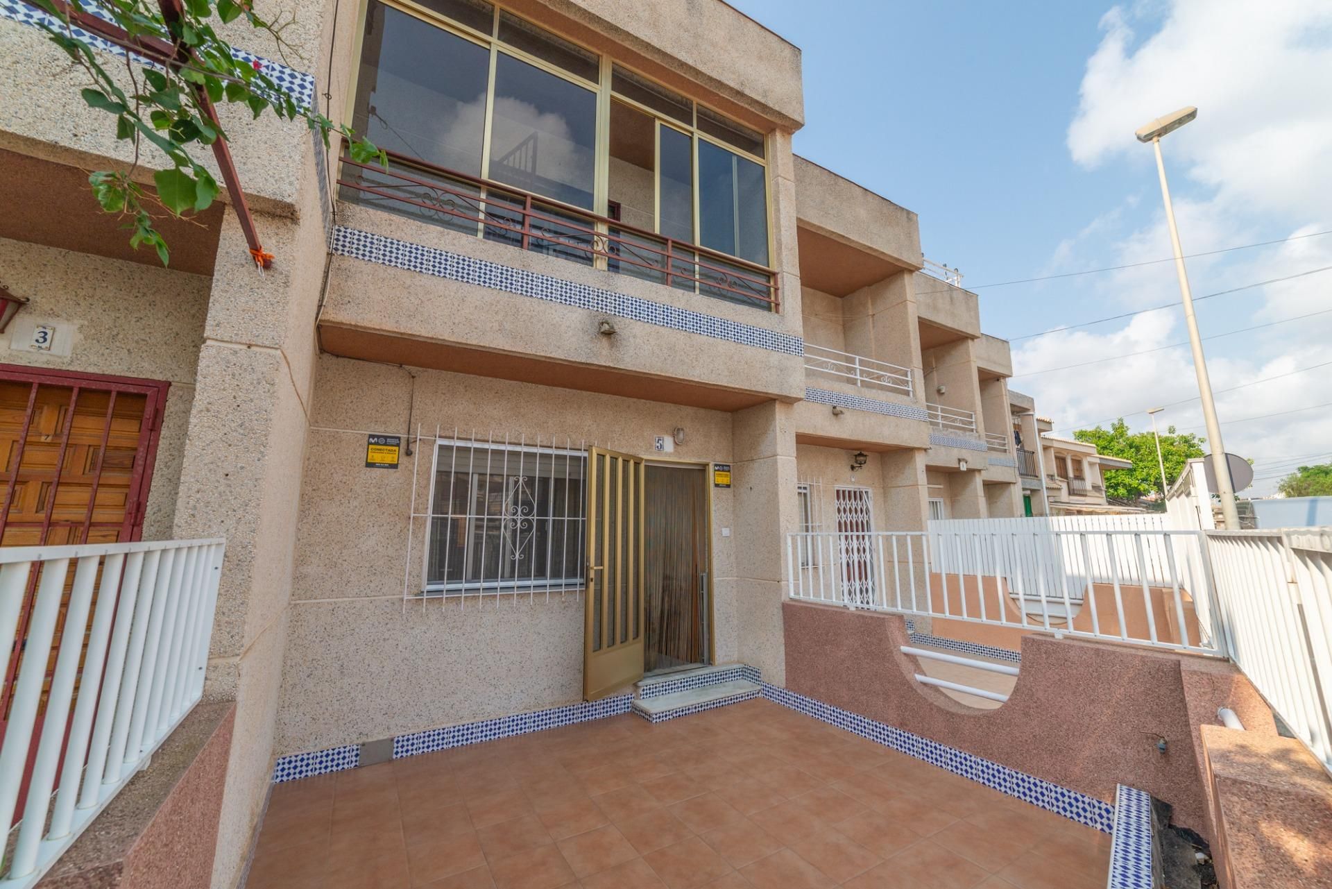 Exterior view of Single-family semi-detached for sale in San Pedro del Pinatar  with Terrace