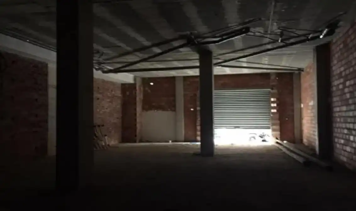 Local comercial en venda a Zona Campus Universitario, imagen 3