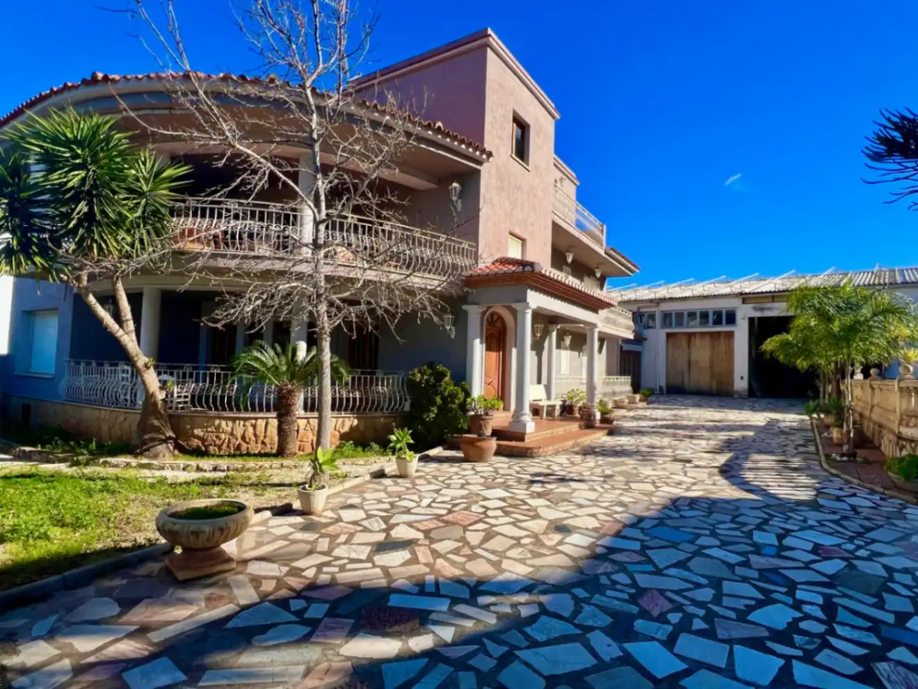 Detached house with pool for sale in Pedreguer