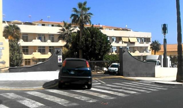 Piso en Venta en C/ El Horno en Callao Salvaje - Playa Paraíso