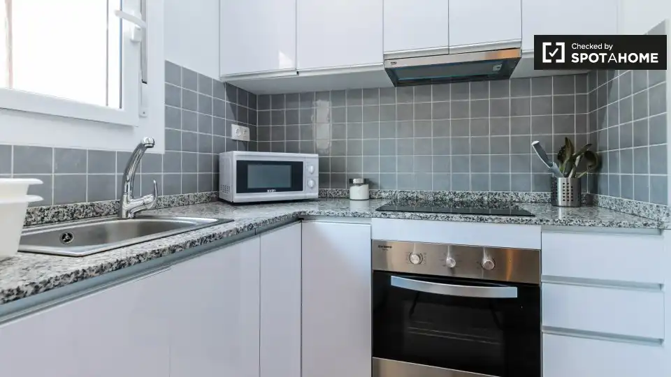 Flat with terrace to rent in Eixample, imagen 12