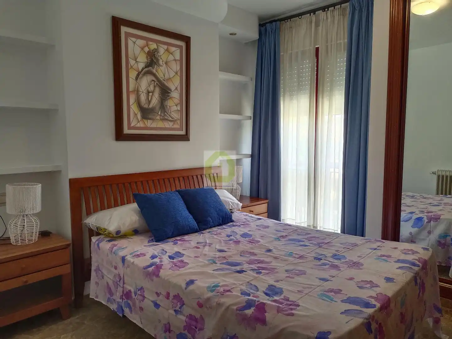 Habitación de Piso de alquiler en Granada con Calefacción, Trastero y Amueblado