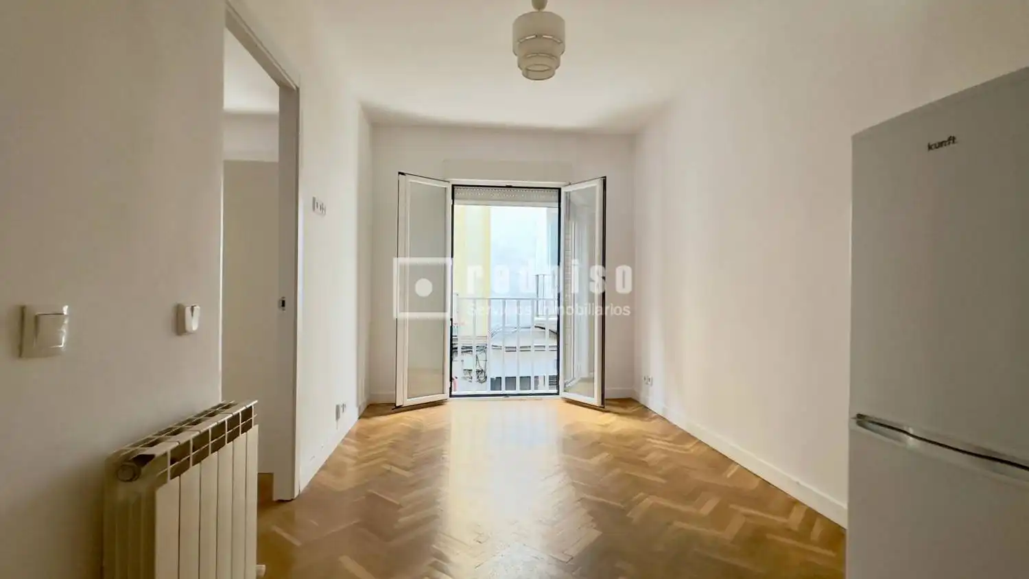Bedroom of Flat for rent in Madrid  with Heating, Parquet flooring and Terrace