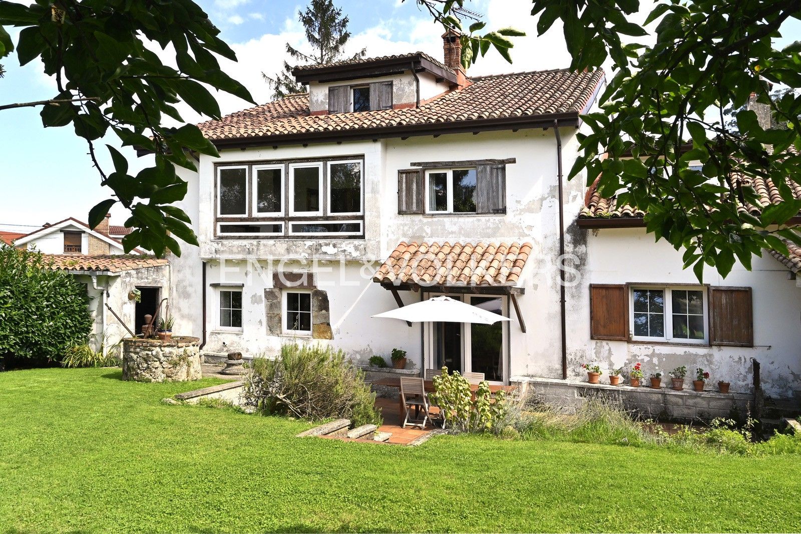 Jardín de Casa o chalet en venta en Camargo con Calefacción, Jardín privado y Terraza