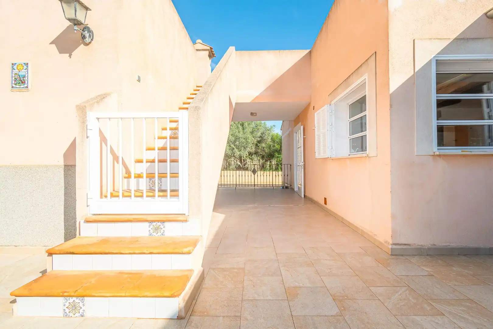 Vista exterior de Casa o xalet en venda en Felanitx amb Aire condicionat, Calefacció i Jardí privat