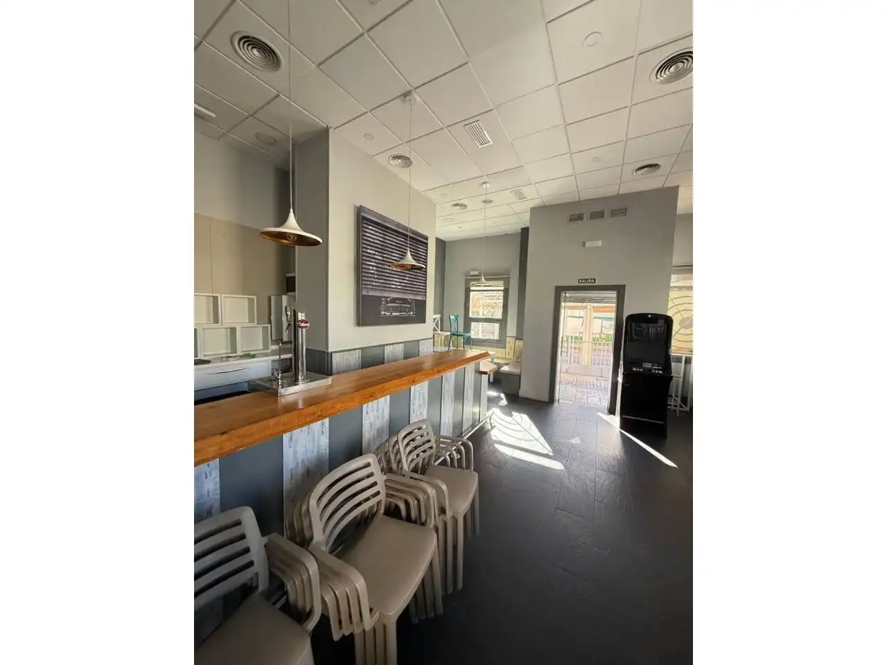 Local comercial en venda a Úbeda