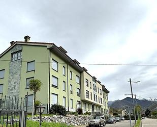 Vista exterior de Apartament en venda en Aller amb Calefacció, Jardí privat i Traster