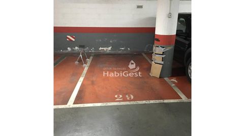 Photo 2 of Garage for rent in Calle Barcelona, Eixample Nord, Girona Capital