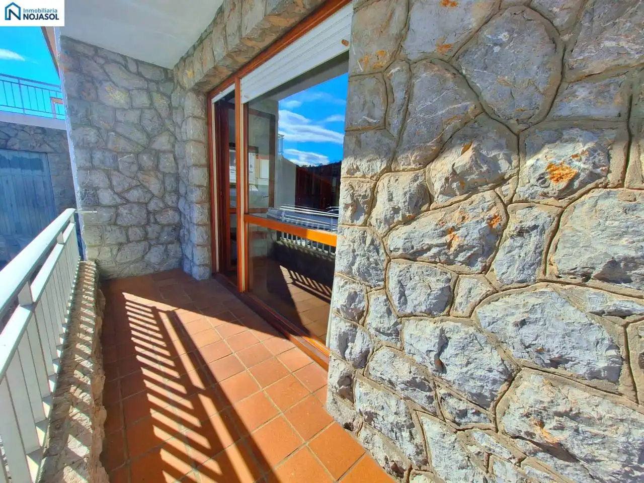 Terrassa de Casa o xalet de lloguer en Noja amb Calefacció, Jardí privat i Moblat
