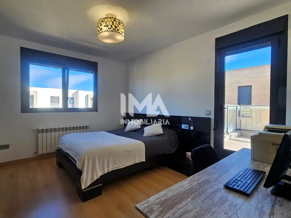 Villa mit Terrasse zum Verkauf in San Antonio de Benagéber, imagen 28