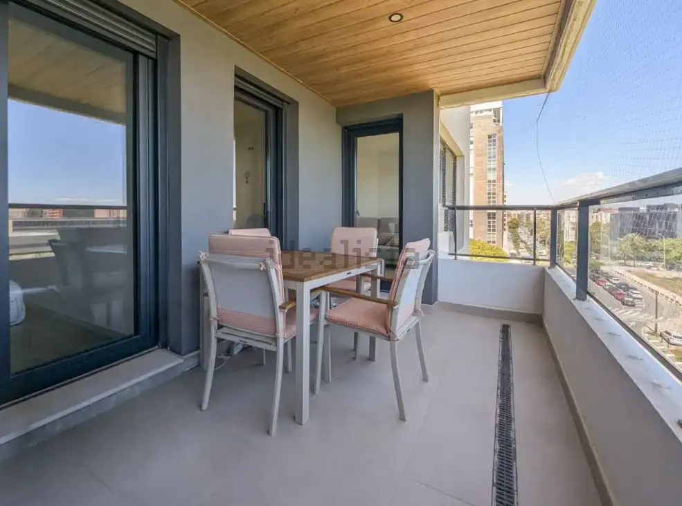 Terraza de Piso en venta en Valencia con Balcón