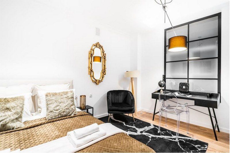 Habitación de Piso de alquiler en  Sevilla Capital con Amueblado y Se aceptan mascotas