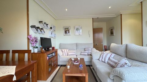 Foto 4 de Casa adosada en venta en Calle de Plaza, Pradosegar, Ávila