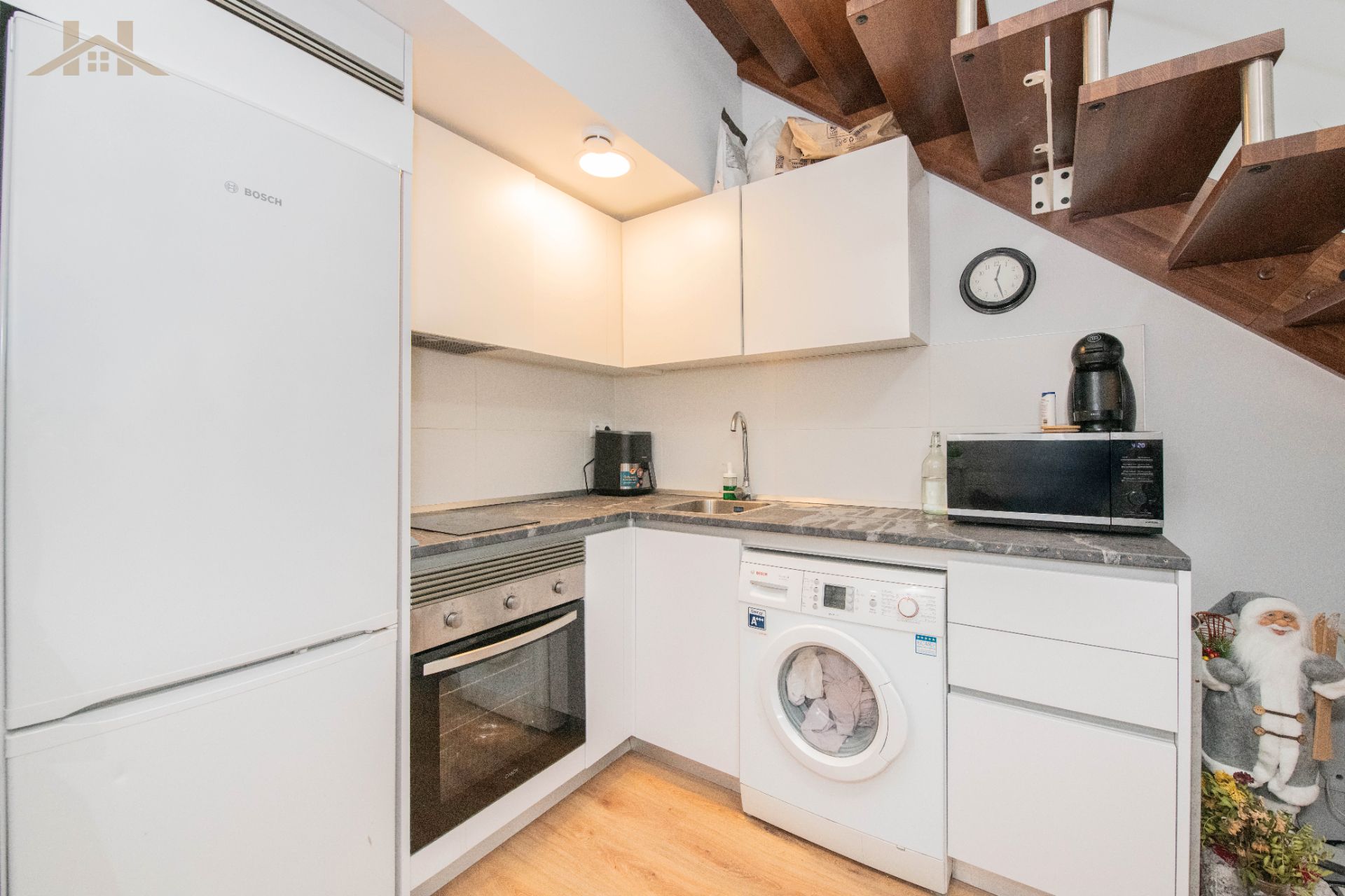 Cocina de Dúplex en venta en San Sebastián de los Reyes con Aire acondicionado, Calefacción y Terraza