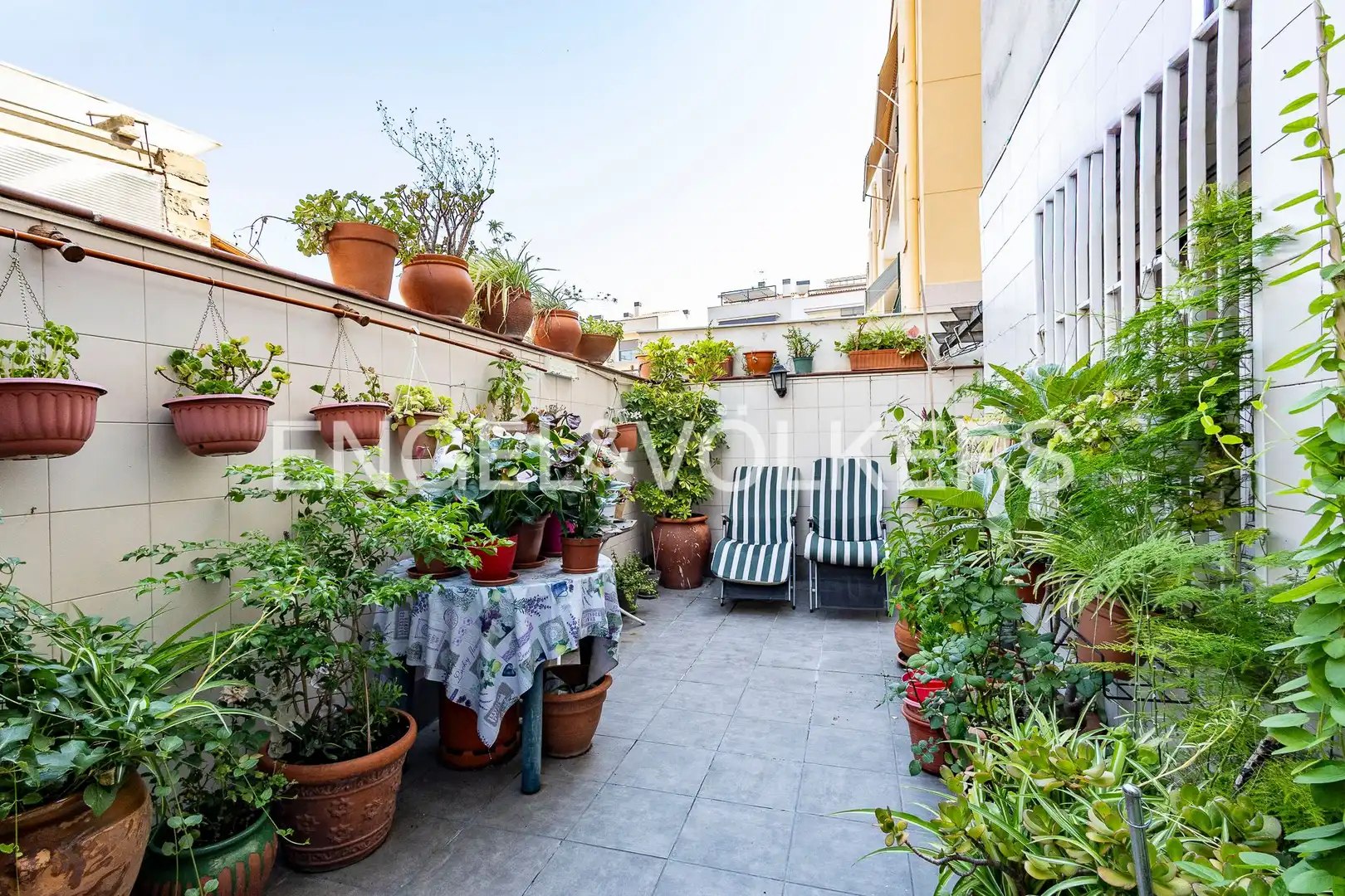 Terrasse von Wohnung zum Verkauf in Molins de Rei mit Klimaanlage, Heizung und Parkett