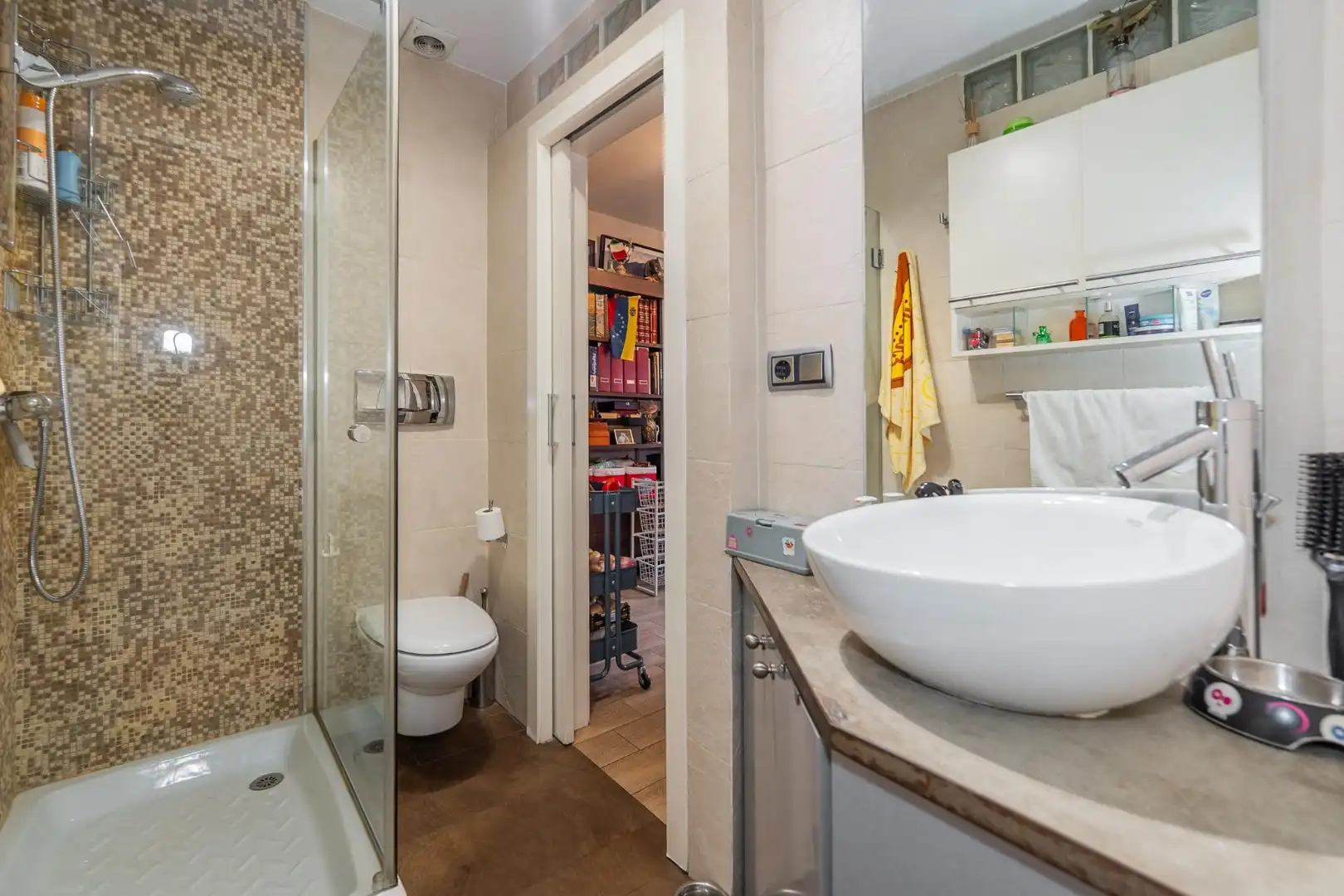 Badezimmer von Maisonette zum Verkauf in La Moraleja mit Klimaanlage, Heizung und Privatgarten