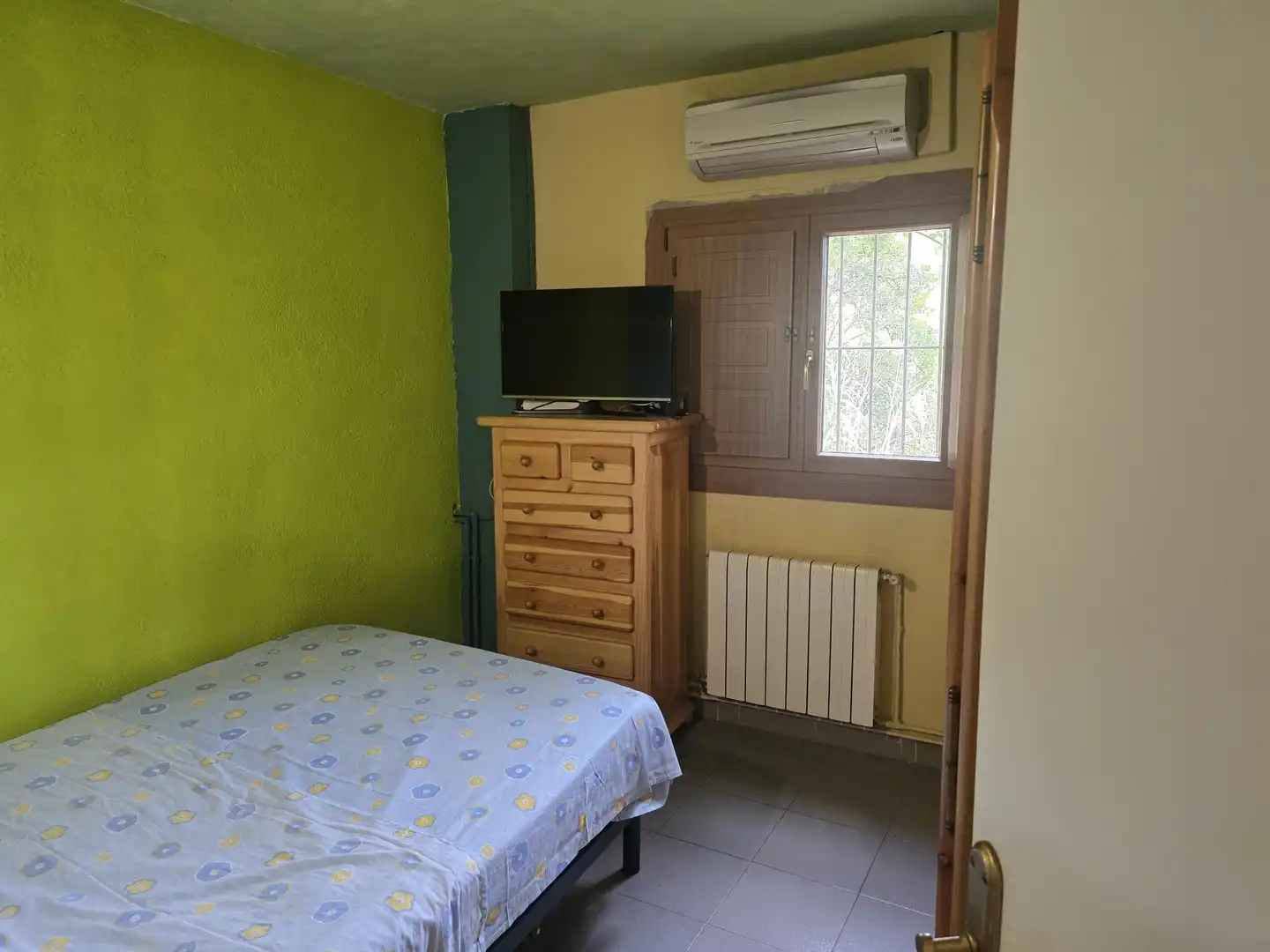 Schlafzimmer von Country house zum Verkauf in Esparreguera