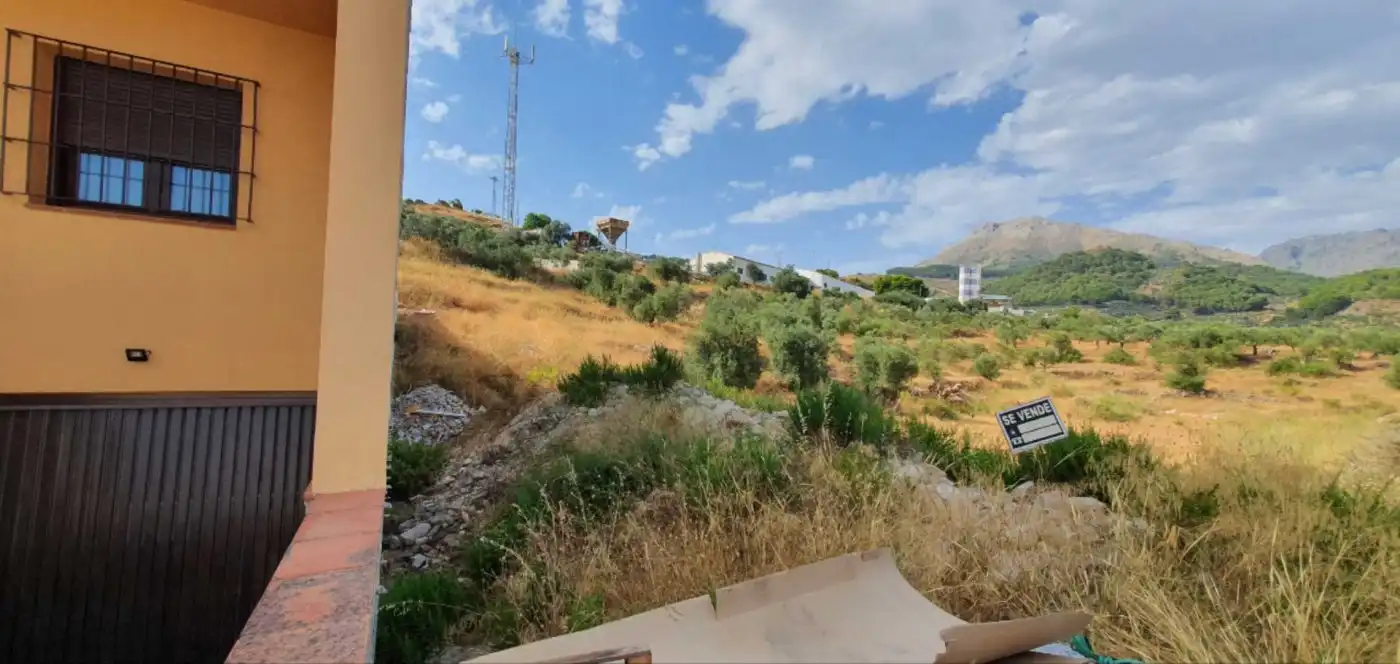 Terrenos y solares en venta en Yunquera, imagen 2
