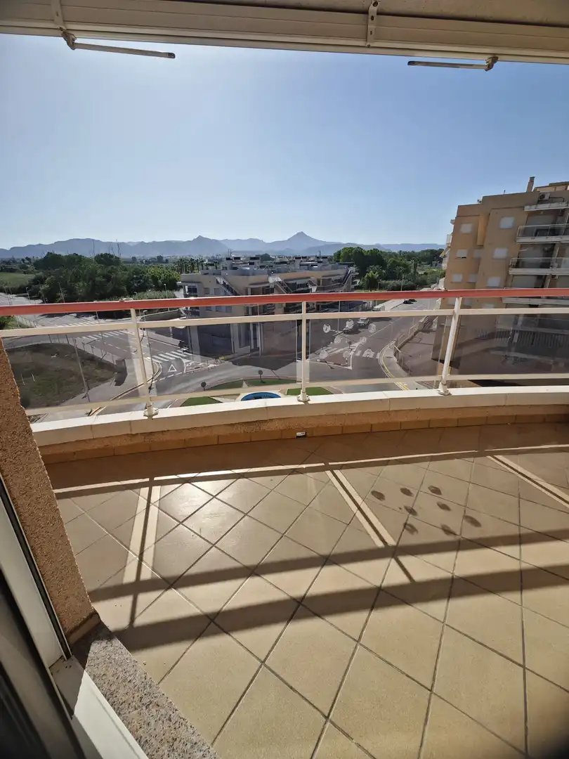 Terrasse von Wohnungen zum Verkauf in Guardamar de la Safor mit Klimaanlage, Heizung und Terrasse