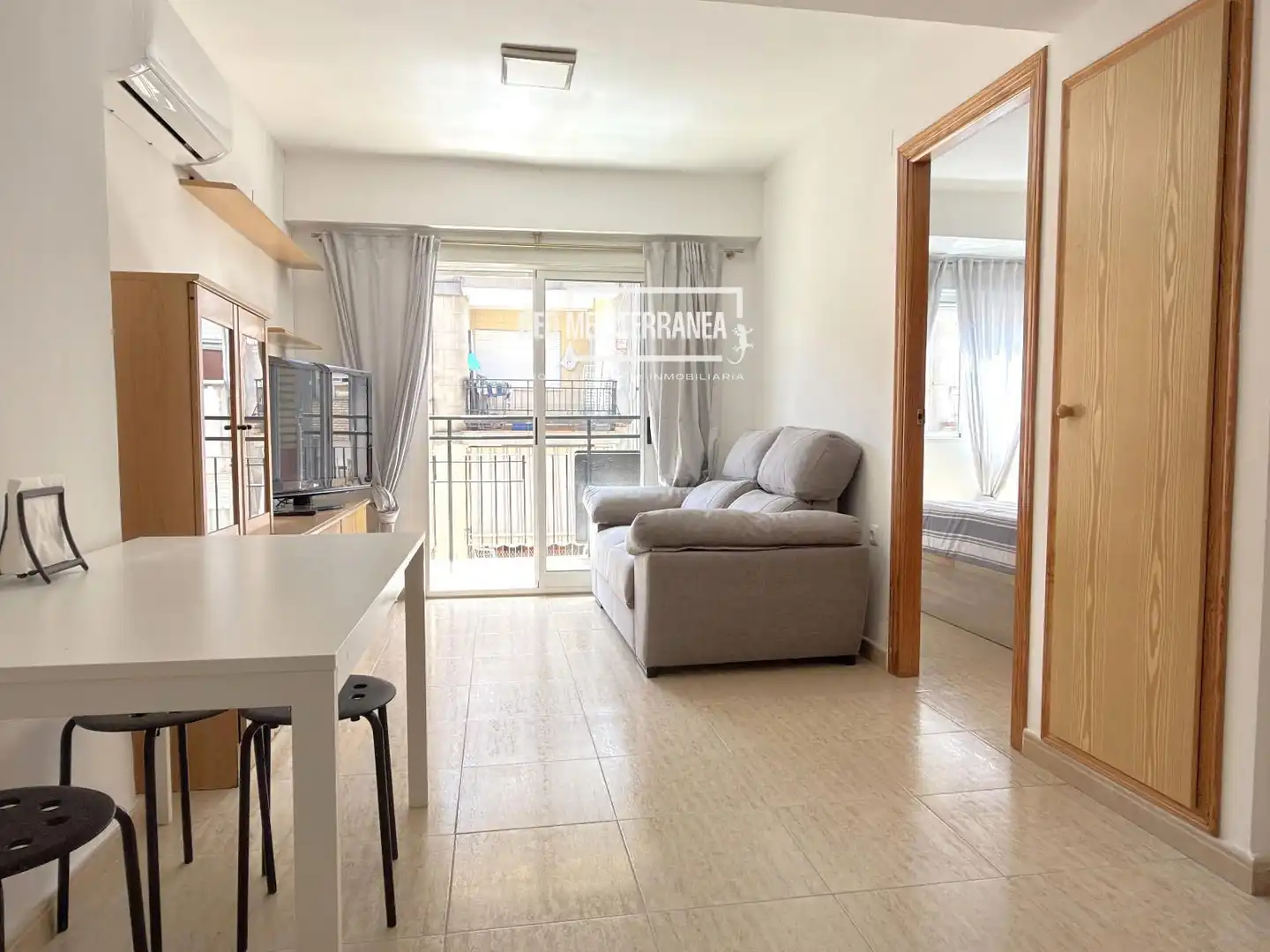 Außenansicht von Wohnung zum Verkauf in Gandia mit Klimaanlage, Heizung und Terrasse