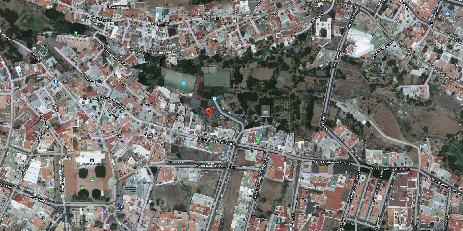 Residencial en venta en Calle Sacerdote Francisco Pérez Sánchez, Ingenio pueblo