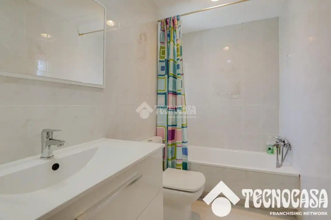 Baño de Piso en venta en Sant Boi de Llobregat con Balcón